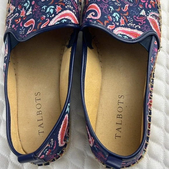 Talbots India Ink Multi Izzy Toe Cap Espadrille Flats Canvas Paisley Blue Sz 7.5 - Picture 8 of 16
